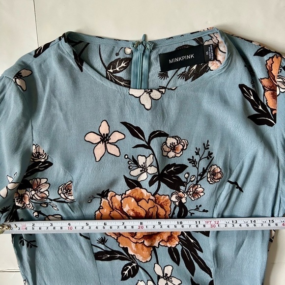 MINKPINK New Romantic Flare Sleeve Floral Print Dress - Picture 8 of 10